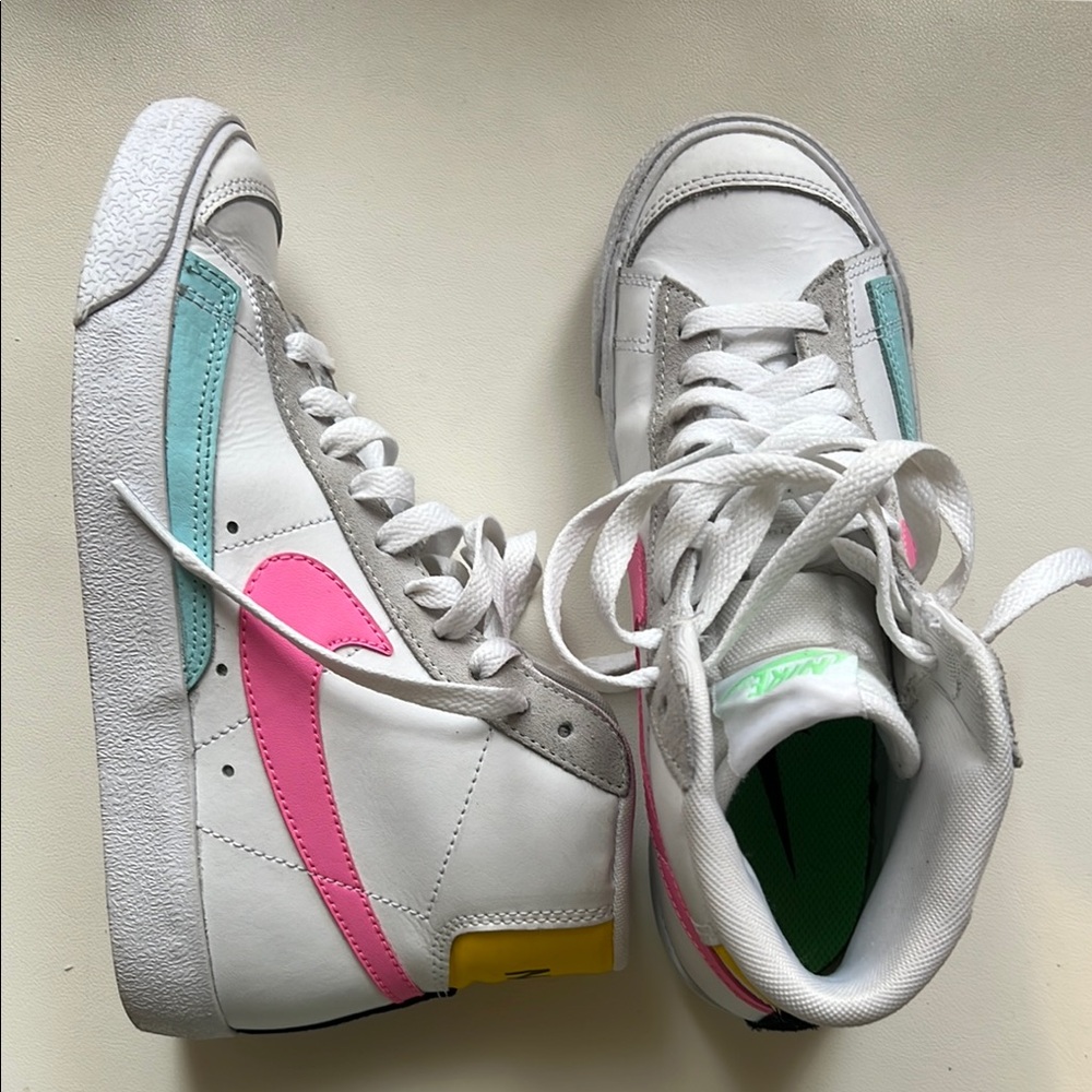 White Sneakers with Pink and Teal Accents